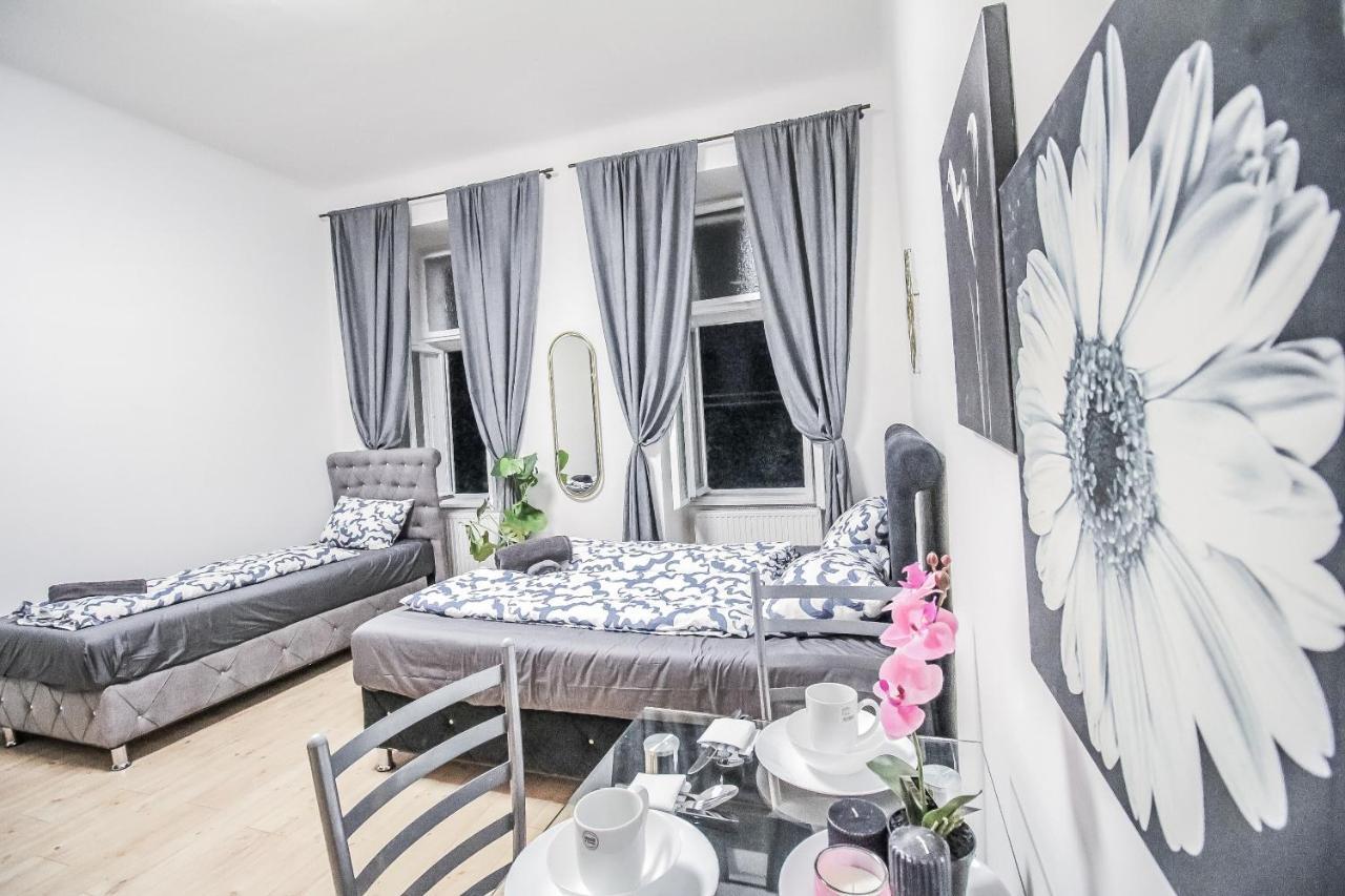 Comfort Quad Room Hn Wien Exterior foto